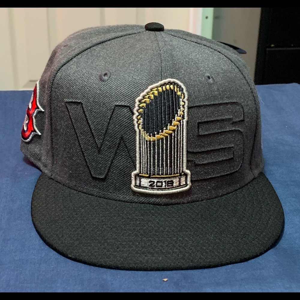 New Era Boston Red Sox Hat Cap Snapback Gray 2018 Champions Mens